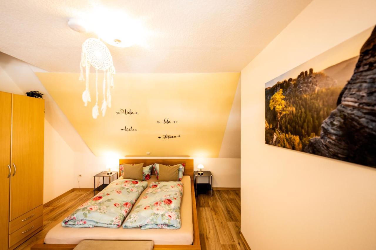 Waldblickwohnung Mit Schoener Terrasse Und Kamin Sebnitz Extérieur photo